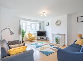 Charming Renovated Family Home, hotel in Cherry Hinton