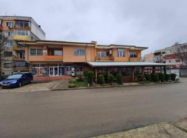 Rooms Lagat, hotel a Troyan