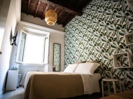 Hotel Nella, khách sạn ở Florence