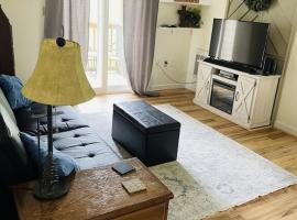 Sugar Mountain Mile High Cozy Condo!, Hotel in Sugar Mountain