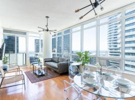 Beautiful Modern Toronto Luxurious Scotiabank Arena, hotel in Toronto