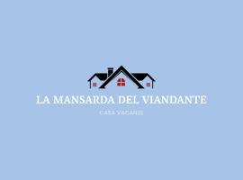 La Mansarda del Viandante、Castelbelforteの駐車場付きホテル