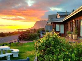 La Mer Seafront Selfcatering Accommodation Kleinmond, Hotel in Kleinmond