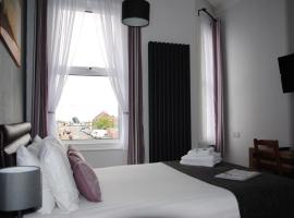 Taunton House, homestay in Great Yarmouth