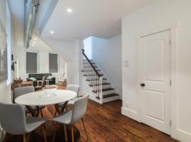 Old City Gem 2 BR 1 5 BA,Perfect Location, hotell i Philadelphia