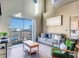 Space for 8 Near Downtown Easy Walk to UT Campus