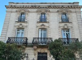 Maison Douce Arles, hotel in Arles