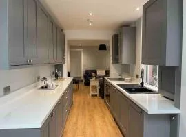 May cottage in Stratford Upon Avon