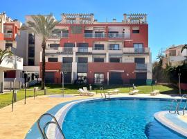 Apartment near beach with pools in Spain, ξενοδοχείο σε Los Amarguillos