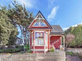 3812 Little House home, hotel din Pacific Grove