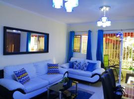 Hermoso y cómodo apartamento familiar en Ciudad Juan Bosch, hotel en El Paredón