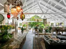 Noosa Valley Manor B&B