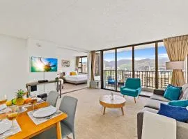 1BR Condo with Beautiful Mountain Views and Free Parking!