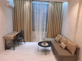 Apartment in City Centre, khách sạn ở Dushanbe