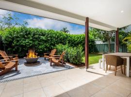Rest Pet Friendly with Outdoor Bath 3 Mins Walk to Beach, hotel in Umina