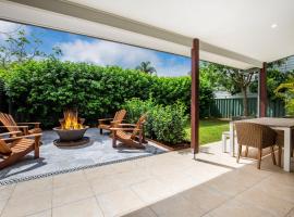 Rest Pet Friendly with Outdoor Bath 3 Mins Walk to Beach, Hotel in Umina