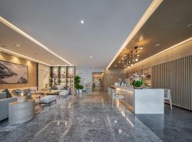 CM Serviced Apartment Shenzhen Dongmen, отель в Шэньчжэне