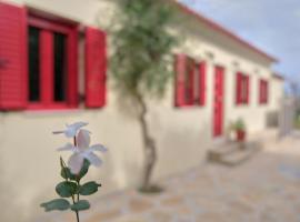 Yasemia Wood & Stone Villa, hotel s parkiriščem v mestu Makris Gialos