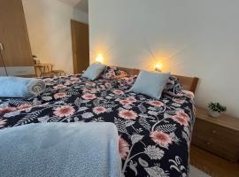 Holiday Home Božica, hotelli kohteessa Ličko Lešće