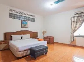 RedDoorz at Hotel Lodaya Bandung