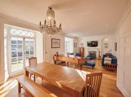 Fernhill House- Beautiful period property with 5 bedrooms and lovely views