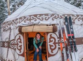 Yurty Mc yurt, luxury tent in Dzhetyoguz