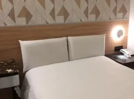 Ji Pin Hotel