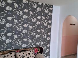 Apartament Amurg, hotel v destinácii Dej