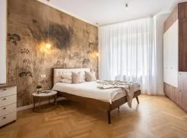 Old Town Bucharest, Luxury 2 Bedrooms Apartment