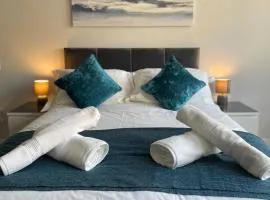 Super-King Bed Studio Apartment in Central Northampton