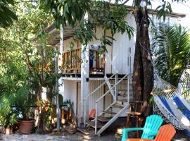 Kali Guest House, homestay in La Libertad