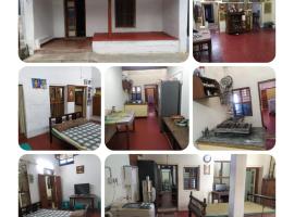 Kallidai Home Stay, hotel v destinaci Ambāsamudram