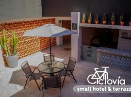 Hotel Ciclovía & Terraza, Hotel in Zitácuaro