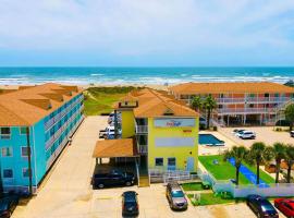 BeachGate CondoSuites and Oceanfront Resort, hótel í Port Aransas