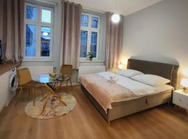 Hugo Star Apartments