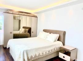 Airport Villa hotel، فندق في Arnavutköy