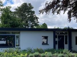 B & B De Rode Beuk, place to stay in Hilvarenbeek