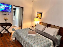 WOODS GUEST HOUSE, hotel a Middelburg