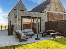 Modern Garden Holiday Home
