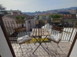 Arra Camere Sirolo - Rooms & Suite, affittacamere a Sirolo