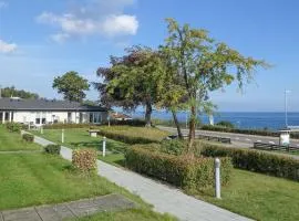 Awesome Apartment In Allinge