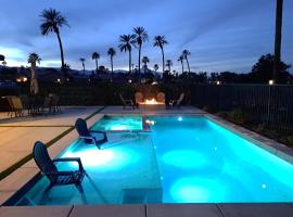 Desert Escape, Stunning View, Pool, BBQ, Firepit, Gated, Walk2 Coachella Music Festival, hotel sa Indio