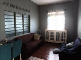 Miezzan Homestay, habitación en casa particular en Kuala Selangor