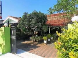 Alexandra Family Villa, homestay in Negombo