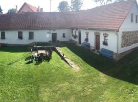 Ubytování Újezdec u Prachatic, cheap hotel in Konopiště
