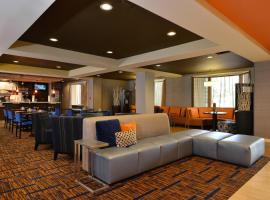 Courtyard by Marriott Bentonville, hotel di Bentonville