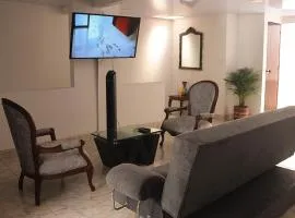 ALOJAMIENTO CON PARQUEO CERCA A LA BASÍLICA