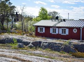 1 Bedroom Amazing Home In Figeholm, holiday home in Figeholm
