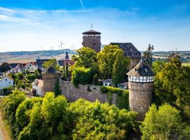 Hotel Burg Trendelburg: Trendelburg şehrinde bir otel