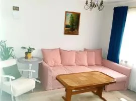 Charm Junior Suite-Garden, BBQ, Self Check-in